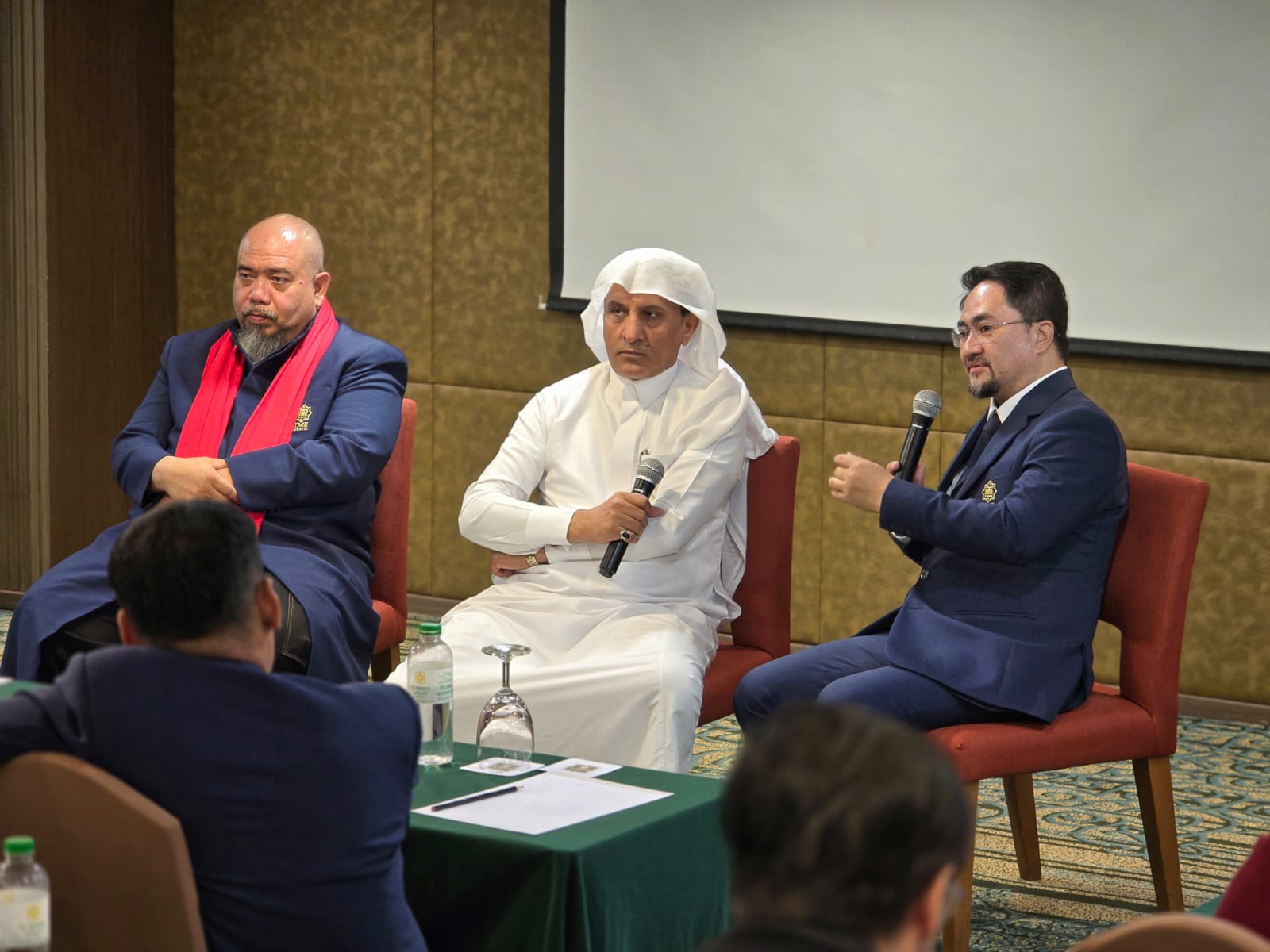 توقيع الاتفاقية